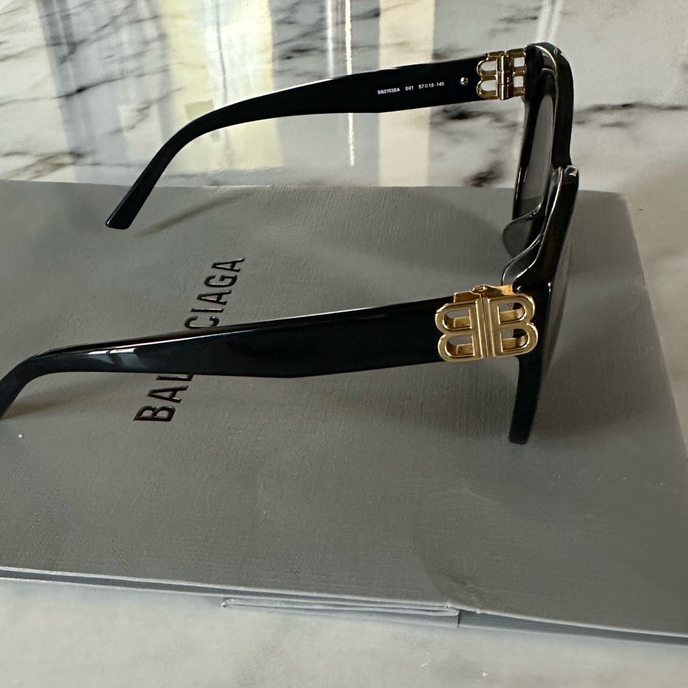 Balenciaga Cat Eye Sunglasses BB103SA 001 57 18-145 - Picture 2 of 8